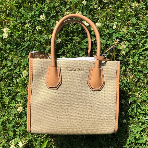 NWT Michael Kors Mercer Pale Gold Glitter Metallic Canvas Crossbody Mini Handbag - Picture 5 of 10